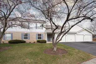 1020 Wynnfield Ct, Elgin, IL 60120 - Photo 1
