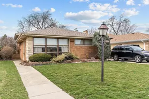 7030 N Crawford Ave N, Lincolnwood, IL 60712 - Photo 1