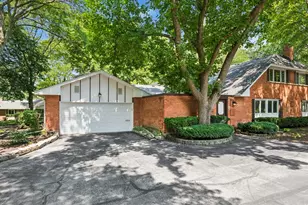 2 Croydon On Duxbury St, Rolling Meadows, IL 60008 - Photo 1