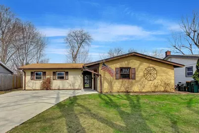 1008 Woodland Drive, Wheeling, IL 60090 - Photo 1