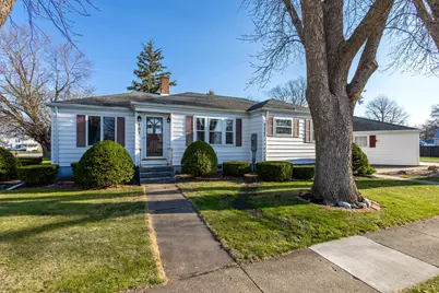 101 E D Street, Alpha, IL 61413 - Photo 1