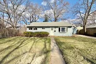 2707 Ridge Ave, Rockford, IL 61103 - Photo 1