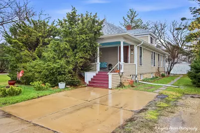 9712 Saint Albans Street, Hebron, IL 60034 - Photo 1