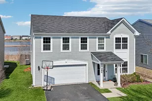 984 Richard Brown Blvd, Volo, IL 60073 - Photo 1