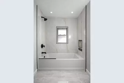 1906 W Ainslie Street #3, Chicago, IL 60640 - Photo 16