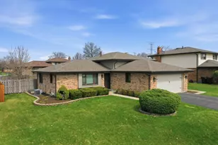 8306 163rd St, Tinley Park, IL 60477 - Photo 1