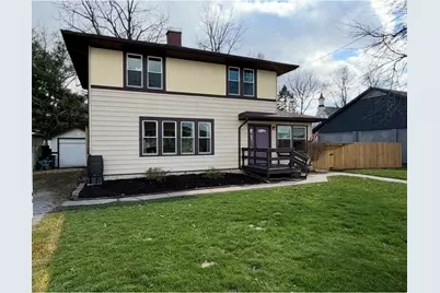115 Maple Avenue, Walworth, WI 53184 - Photo 1