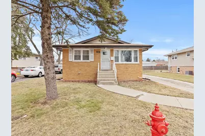 636 E 156th Place, South Holland, IL 60473 - Photo 1