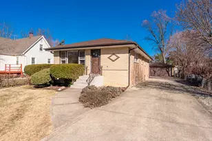 333 Barron St, Bensenville, IL 60106 - Photo 1