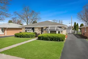 4433 Madison Ave, Brookfield, IL 60513 - Photo 1