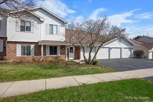 308 Sandpebble Ln, Aurora, IL 60504 - Photo 1