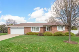 215 Leisure St, Yorkville, IL 60560 - Photo 1