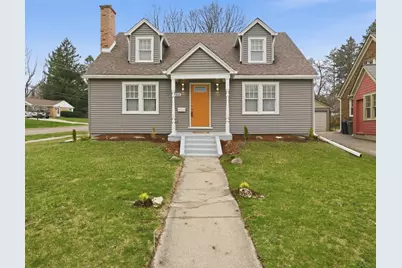 302 Hubbard Avenue, Elgin, IL 60123 - Photo 1