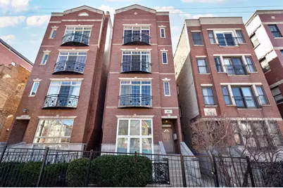 2625 W Belmont Avenue #4, Chicago, IL 60618 - Photo 1