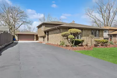 15730 Lamon Avenue, Oak Forest, IL 60452 - Photo 1