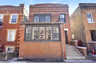 7223 N Damen Ave, Chicago, IL 60645 - Photo 1