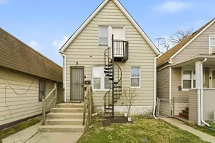 15644 Emerald Ave, Harvey, IL 60426 - Photo 1