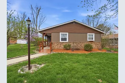 208 NW Madison Street, Hopedale, IL 61747 - Photo 1