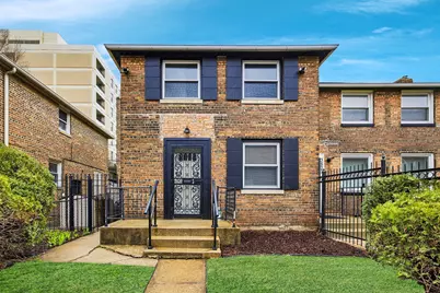 3821 S Calumet Avenue, Chicago, IL 60653 - Photo 1
