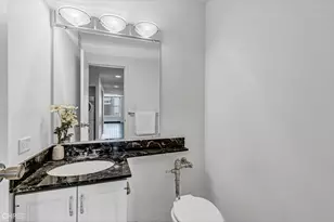 777 N Michigan Ave, Chicago, IL 60611 - Photo 12