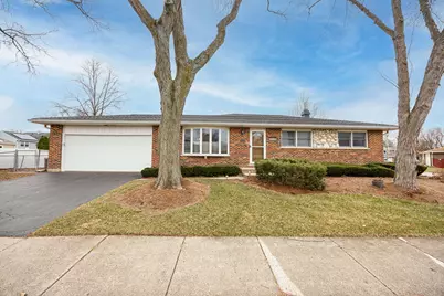 494 Flint Trail, Carol Stream, IL 60188 - Photo 1