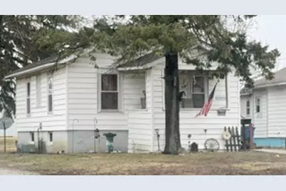 716 W Main Street, Hoopeston, IL 60942 - Photo 1
