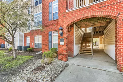 1903 N Lincoln Avenue #111, Urbana, IL 61801 - Photo 1