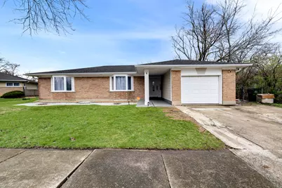4 Waverly Court, Park Forest, IL 60466 - Photo 1