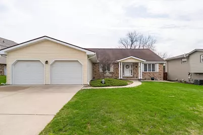 5 Devon Road, Bloomington, IL 61704 - Photo 1