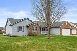 1522 Lorraine Dr, Sandwich, IL 60548 - Photo 1