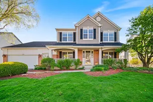 1126 Vista Dr, Gurnee, IL 60031 - Photo 1