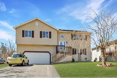 43144 N Lake Avenue, Antioch, IL 60002 - Photo 1