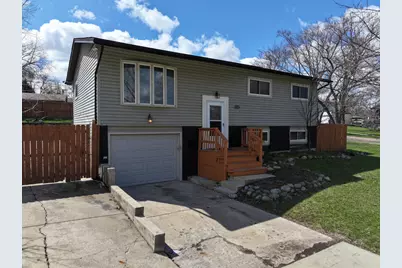643 Armitage Avenue, Glendale Heights, IL 60139 - Photo 1