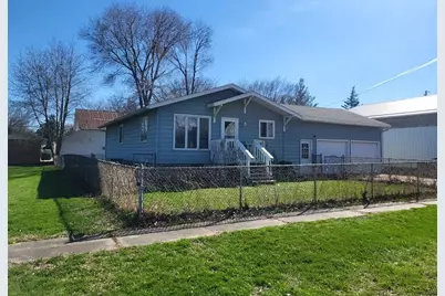 1404 17th Avenue, Viola, IL 61486 - Photo 1