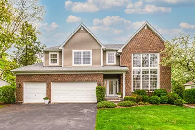 1695 Natures Way, Lindenhurst, IL 60046 - Photo 1