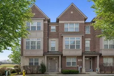 702 N Keystone Lane, Vernon Hills, IL 60061 - Photo 1