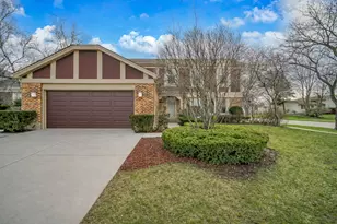 5 Wakefield Ln, Buffalo Grove, IL 60089 - Photo 1