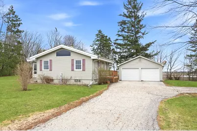 11530 S Il Route 23, Marengo, IL 60152 - Photo 1