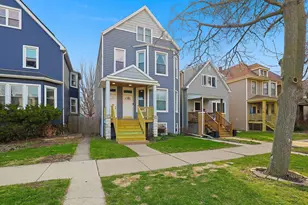 4327 N Avers Ave, Chicago, IL 60618 - Photo 1