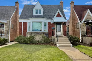 7037 W Henderson St, Chicago, IL 60634 - Photo 1