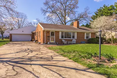 1903 Croxton Avenue, Bloomington, IL 61701 - Photo 1