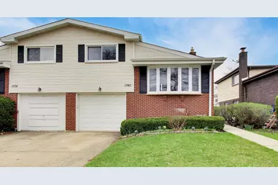 1740 N Drury Lane, Arlington Heights, IL 60004 - Photo 1