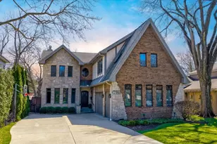 796 Marion Ave, Highland Park, IL 60035 - Photo 1