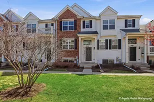 593 Treble Ln, Volo, IL 60073 - Photo 1