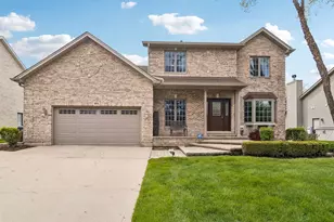 975 W Wilson St, Palatine, IL 60067 - Photo 1