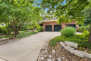 8673 Timber Ridge Dr, Burr Ridge, IL 60527 - Photo 1