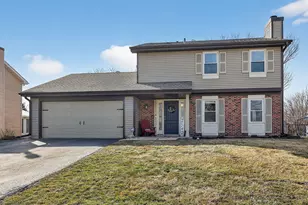 321 Lakeside Dr, Bolingbrook, IL 60440 - Photo 1