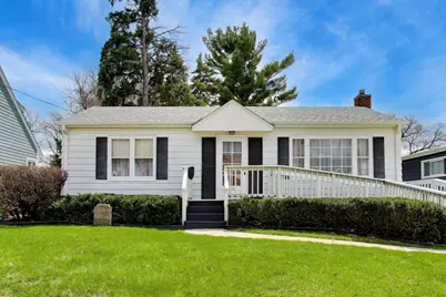 311 Elm Street, Glen Ellyn, IL 60137 - Photo 1