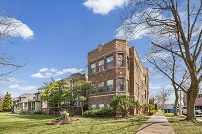 6835 N Wolcott Avenue, Chicago, IL 60626 - Photo 1