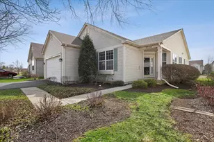 2238 Carillon Dr, Grayslake, IL 60030 - Photo 1